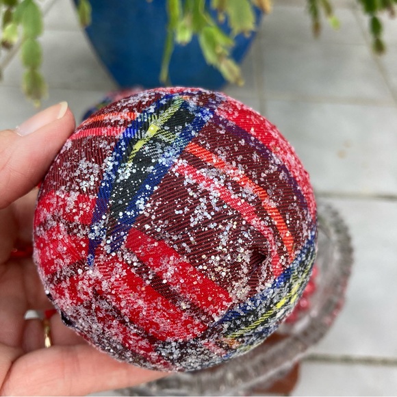 Sonoma Holiday Decorative Spheres 9 Vase Filler Red Plaid Berries Poinsettia NEW - Picture 9 of 10